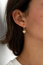 Load image into Gallery viewer, Oorbellen Nora
